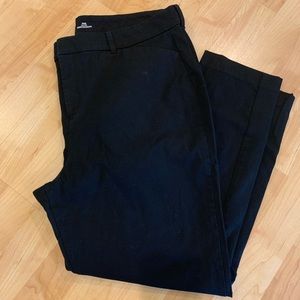 Old navy pixie pants ankle length worn once size 16